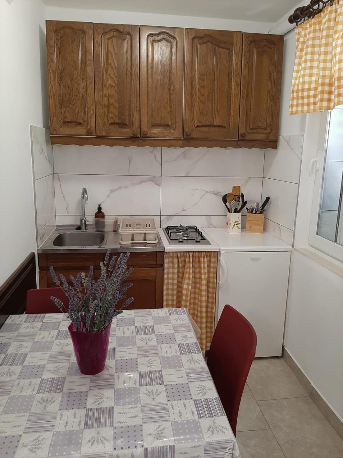 Apartments And Rooms With Parking Space Trpanj, Peljesac - 250 מראה חיצוני תמונה